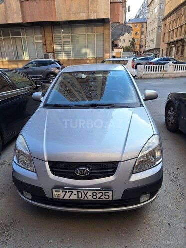 Kia Rio-1