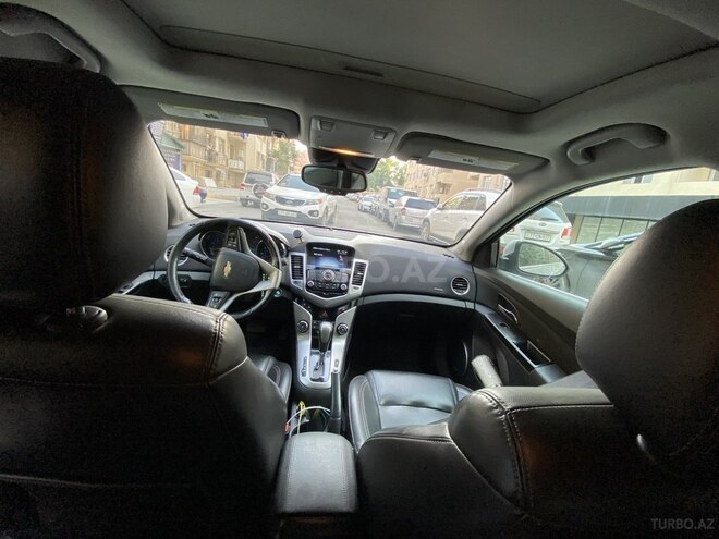 Chevrolet Cruze-8