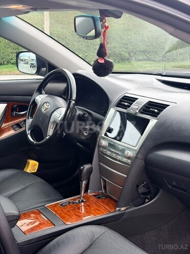 Toyota Camry-10