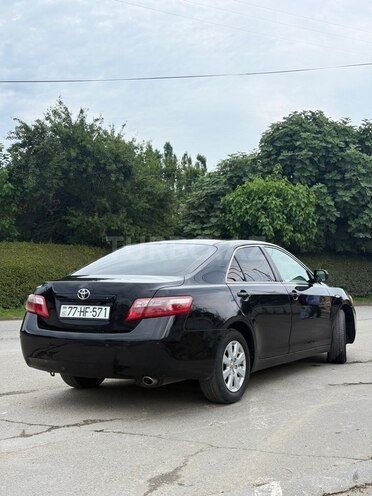 Toyota Camry-8
