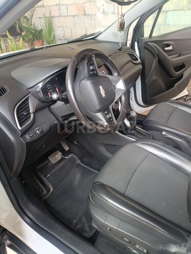 Chevrolet Trax-4