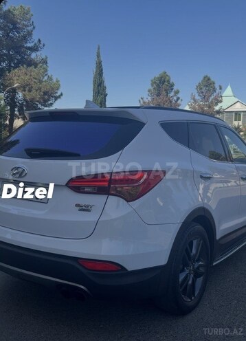 Hyundai Santa Fe-4
