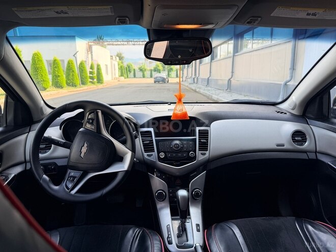 Chevrolet Cruze-8