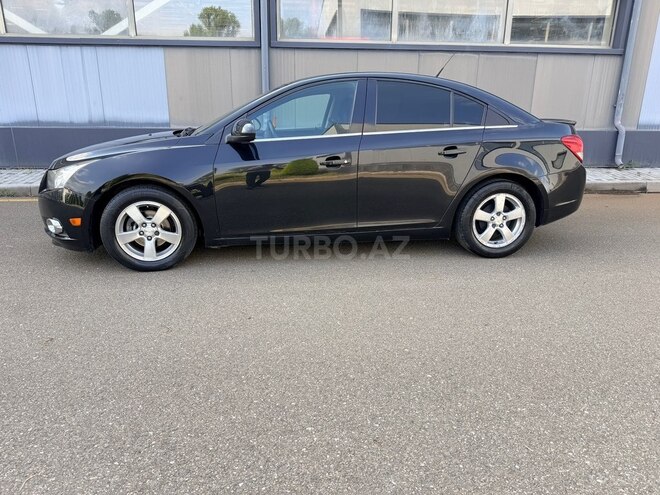 Chevrolet Cruze-6