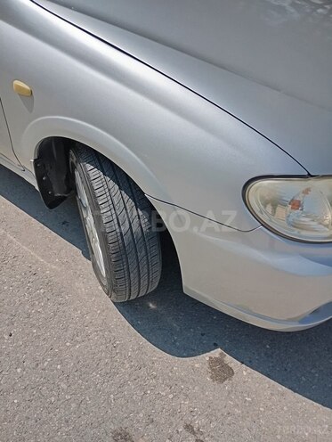 Nissan Sunny-3