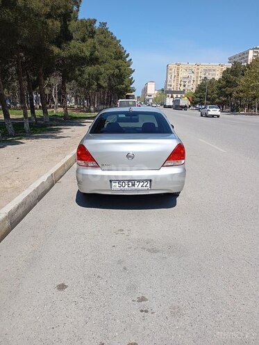 Nissan Sunny-2