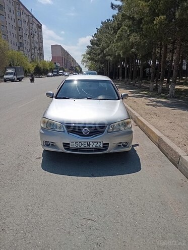 Nissan Sunny-1