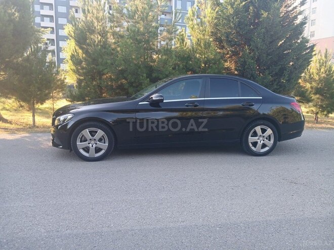 Mercedes C 200 d-3