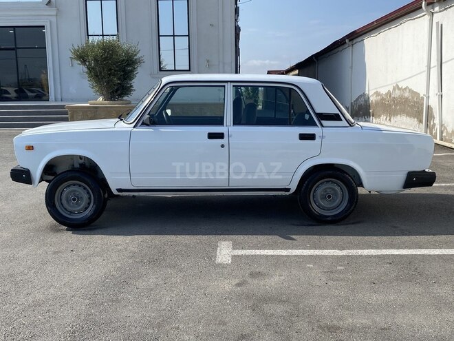 LADA (VAZ) 2107-8