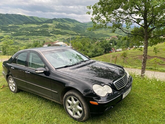 Mercedes C 240-7