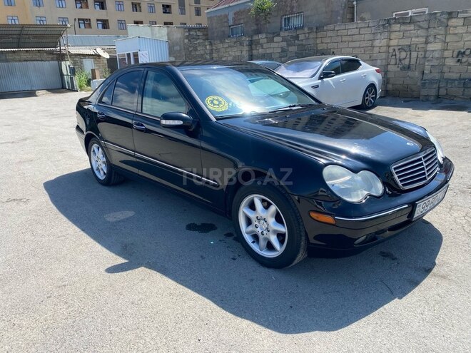Mercedes C 240-17
