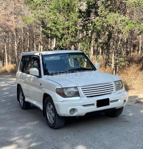 Mitsubishi Pajero io-2