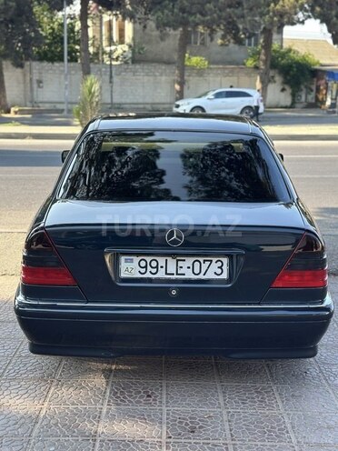 Mercedes C 180-8