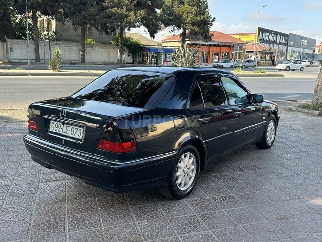 Mercedes C 180-21