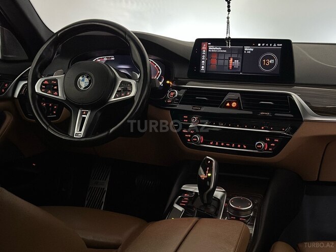 BMW 530-11
