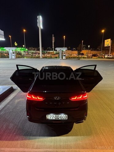 Hyundai Sonata-9