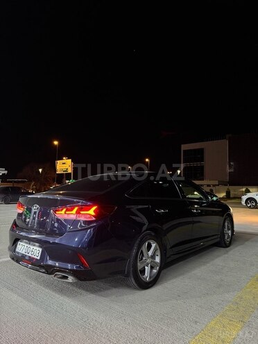 Hyundai Sonata-7