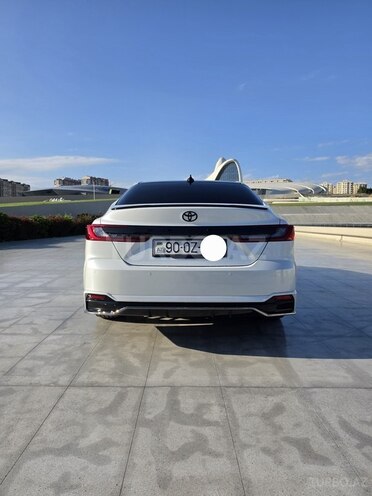 Toyota Camry-4