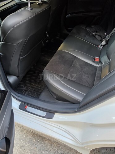 Toyota Camry-11