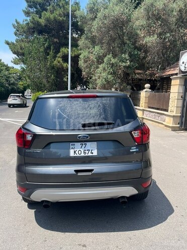 Ford Escape-10