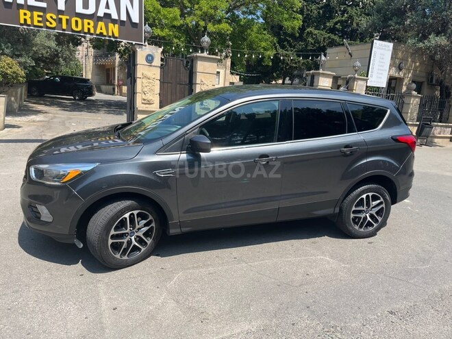 Ford Escape-6