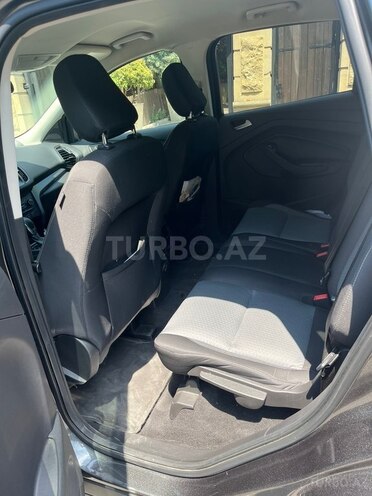 Ford Escape-11