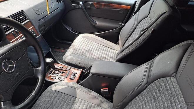 Mercedes C 240-12