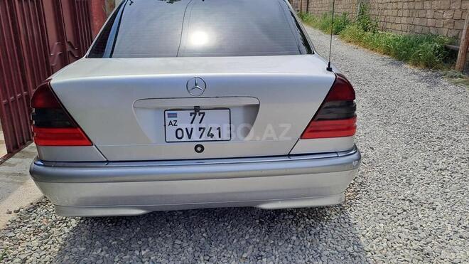 Mercedes C 240-3