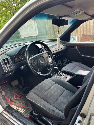 Mercedes C 180-13