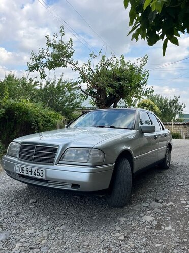 Mercedes C 180-6
