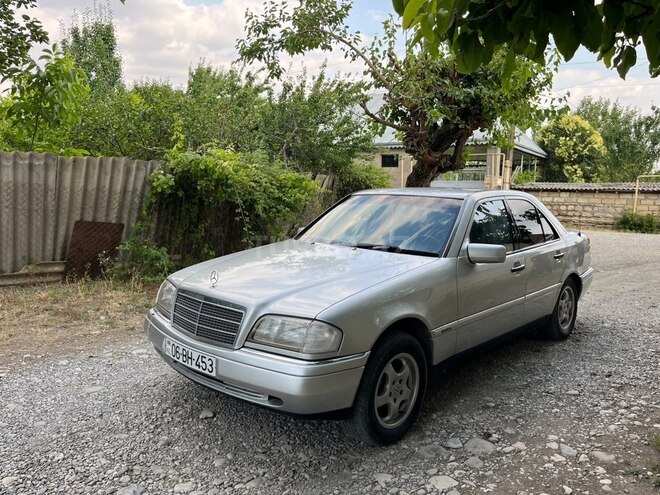 Mercedes C 180-1