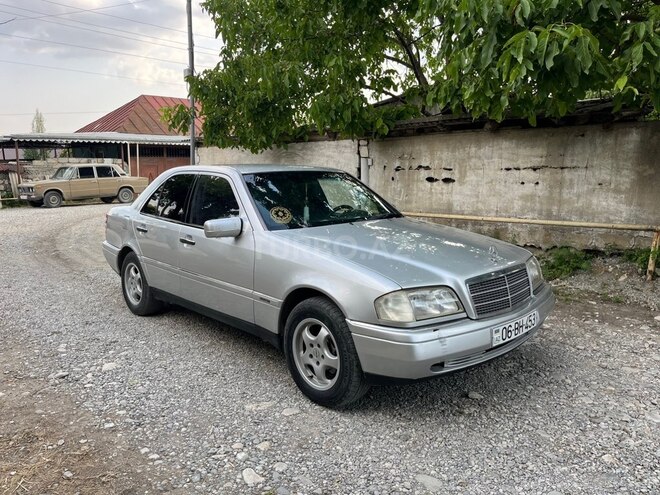 Mercedes C 180-10