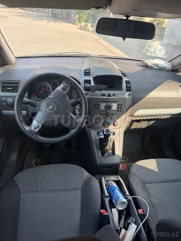 Opel Zafira-3