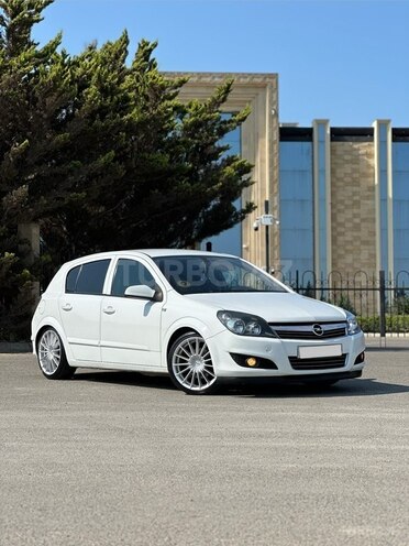 Opel Astra-1