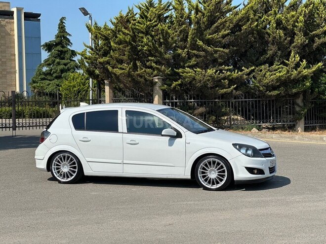 Opel Astra-3