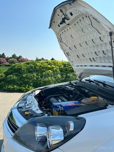 Opel Astra-10