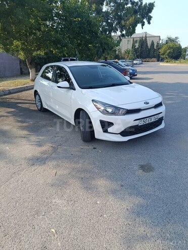 Kia Rio-3