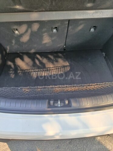 Kia Rio-12