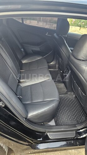 Kia K5-9