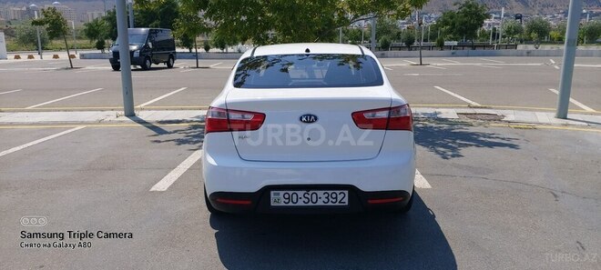 Kia Rio-2