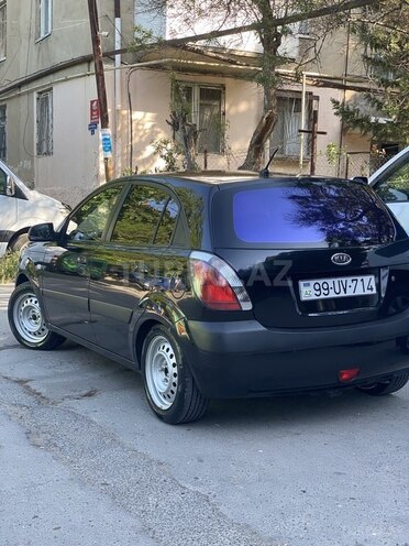 Kia Rio-3