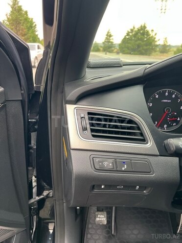 Hyundai Sonata-9