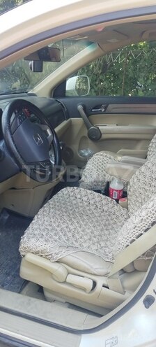 Honda CR-V-6