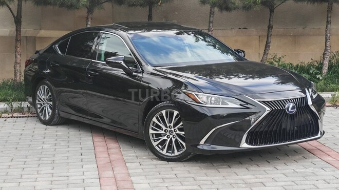 Lexus ES 300h-3