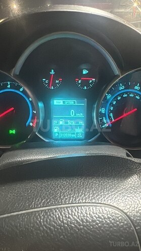 Chevrolet Cruze-9