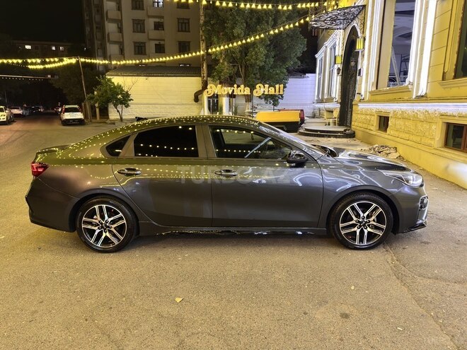 Kia Forte-14
