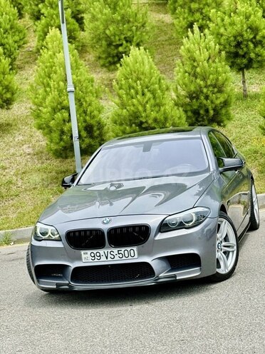BMW 528-2