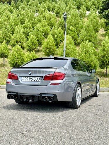 BMW 528-9