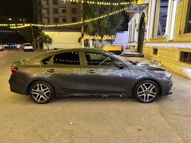 Kia Forte-13