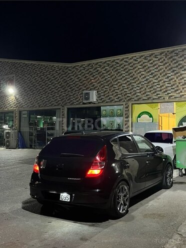 Hyundai i30-6